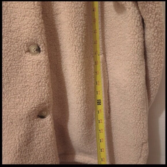 Koolaburra by UGG Shacket 1X Blush Faux Sherpa with Button Off Hood Poly. Lining - Picture 9 of 16